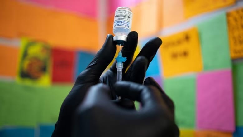 No vaccines for most community medical clinics, Alberta government decides