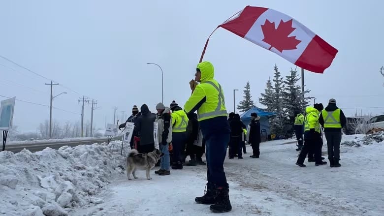 'It's getting a bit scary': Calgary Canada Post worker worried as national strike drags on post image